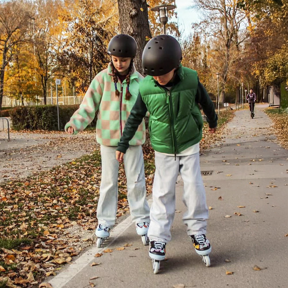 Story Moji Adjustable Inline Skates