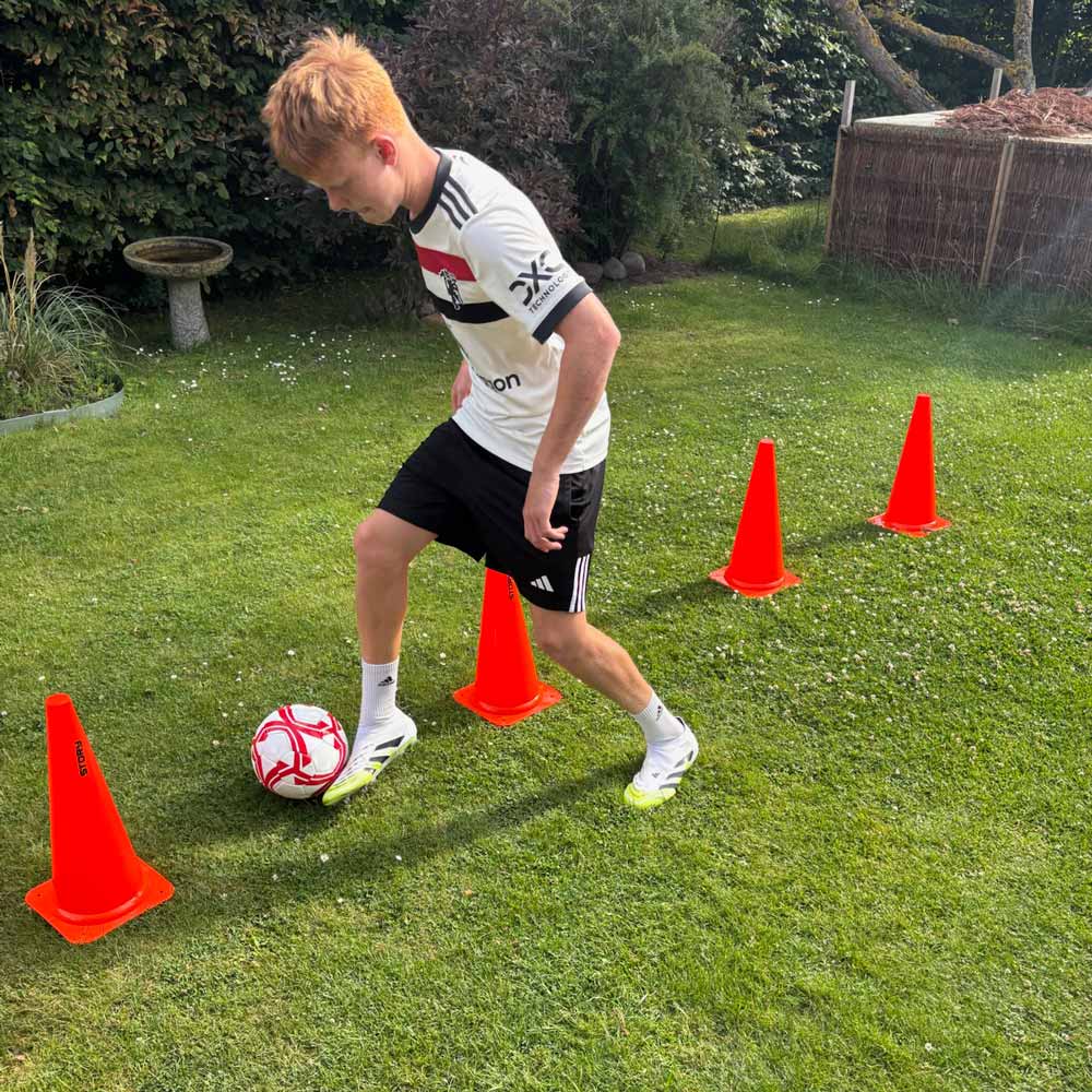 Story Apex Training Cones