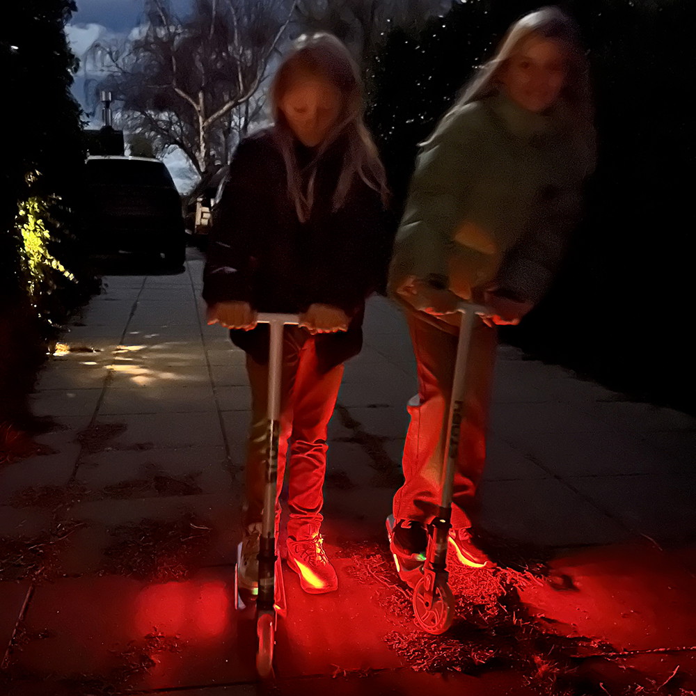 Story E-Motion Kids Electric Scooter