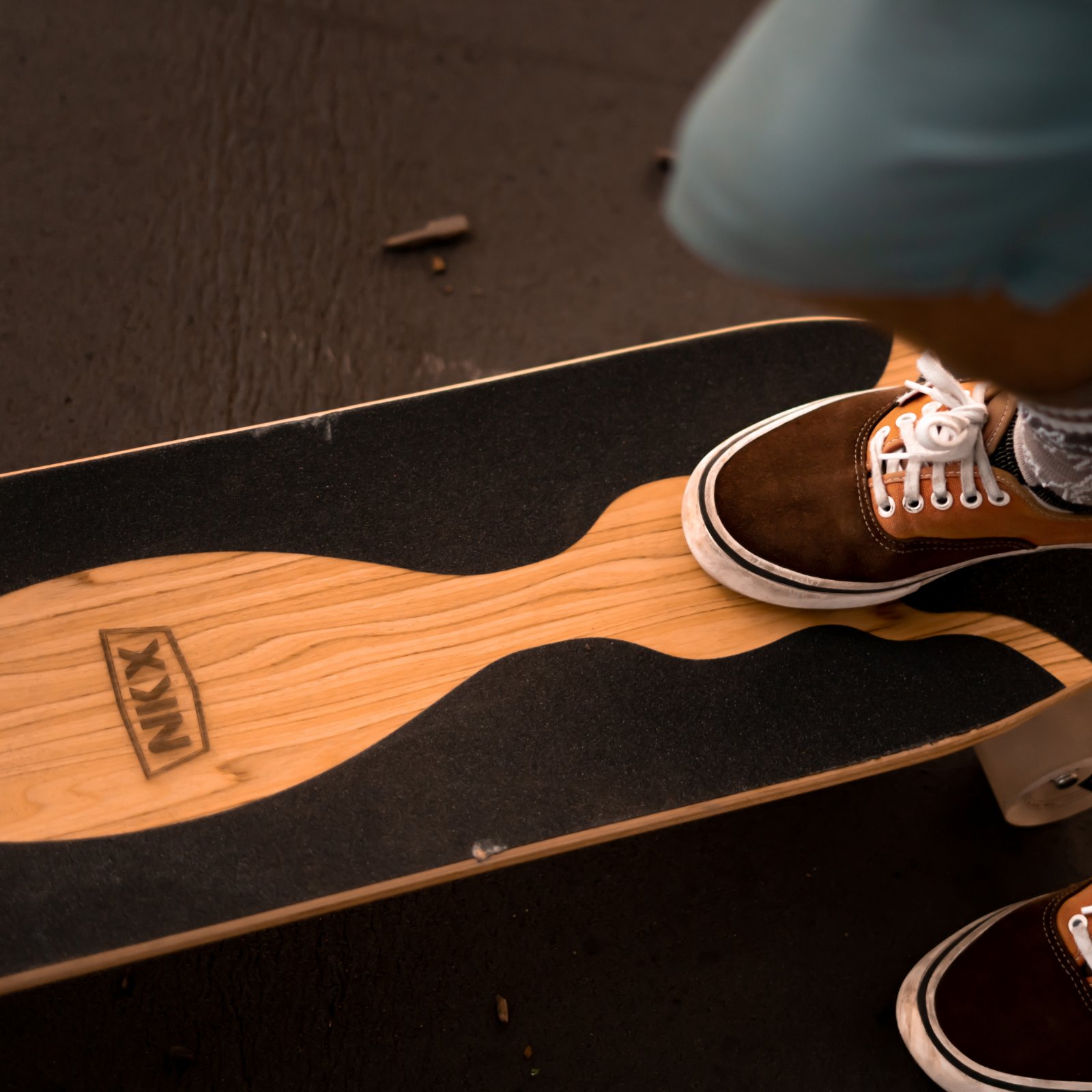 NKX Essential Dancing Longboard