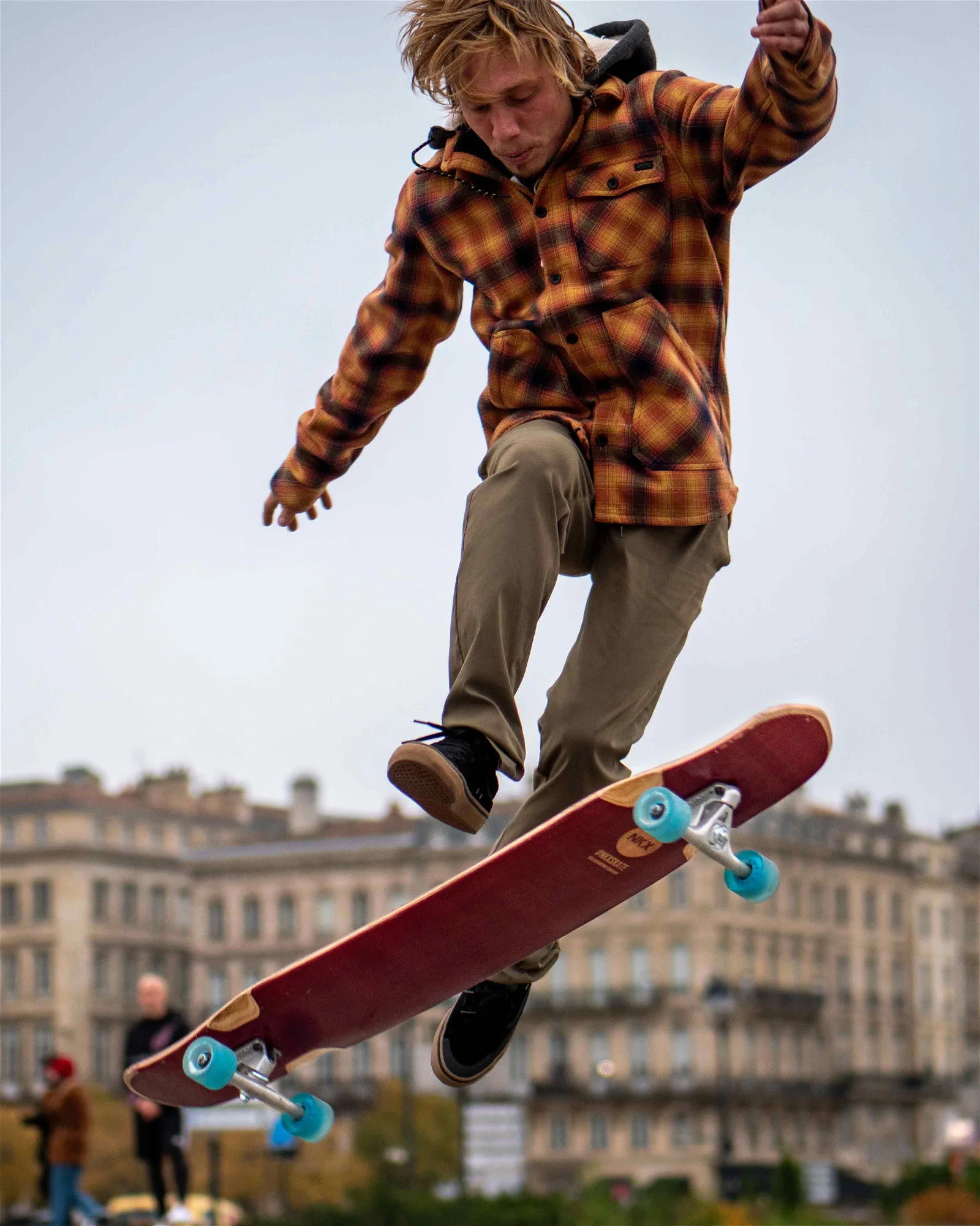 NKX Flagship Dancing Longboard