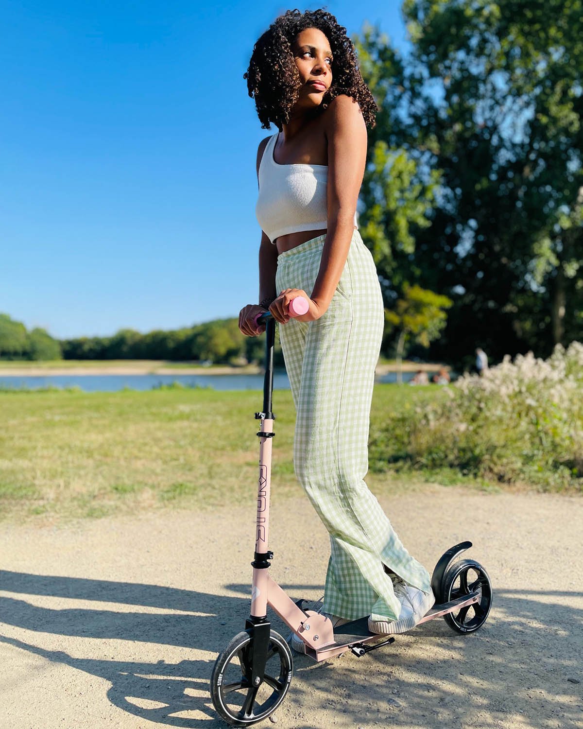 Story Lux Foldable Commuter Scooter