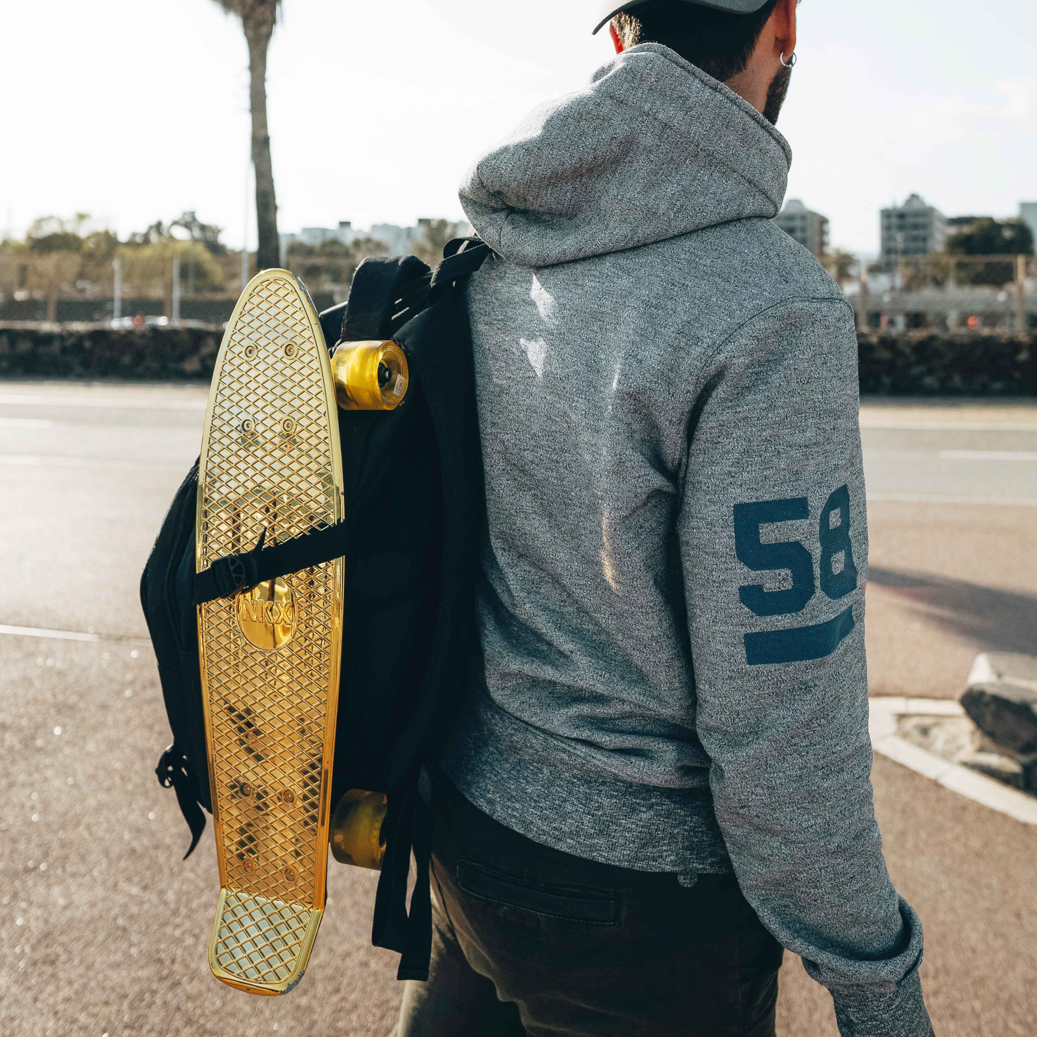 NKX Deluxe Skateboard 22"