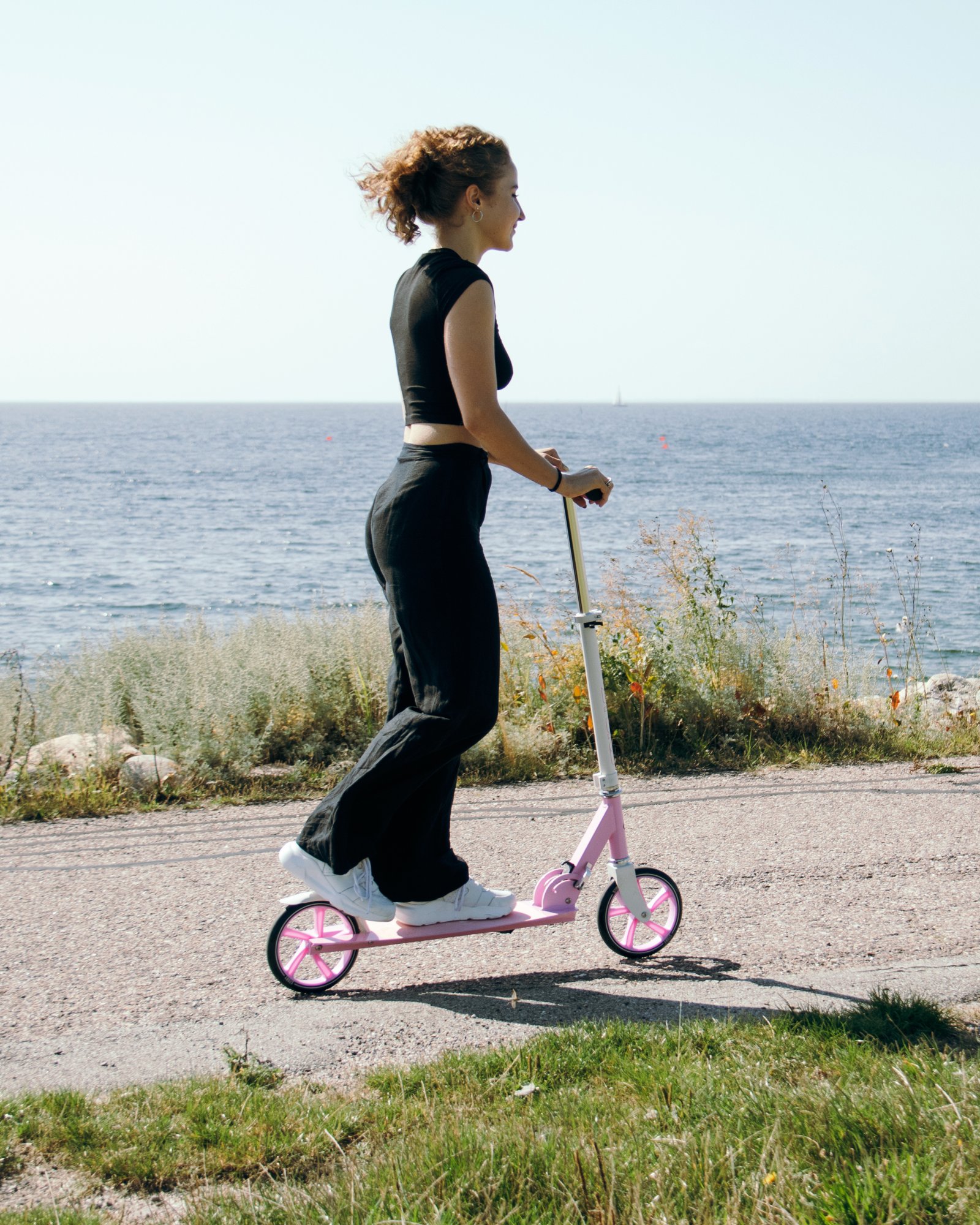 Story Swift Foldable Commuter Scooter