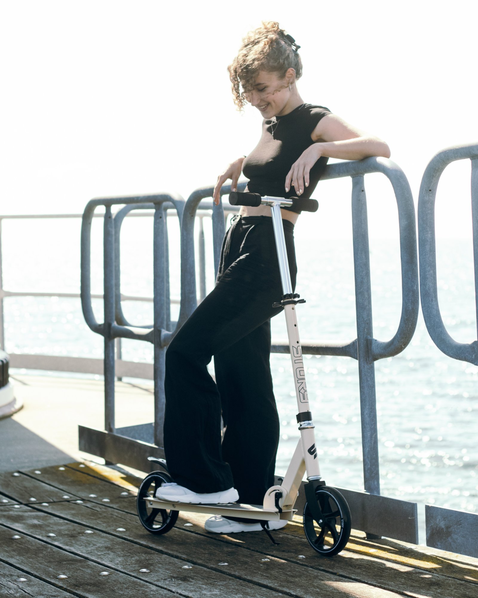 Story Swift Foldable Commuter Scooter